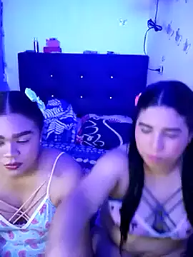 2moons full of love online show from 5, 11, 2025