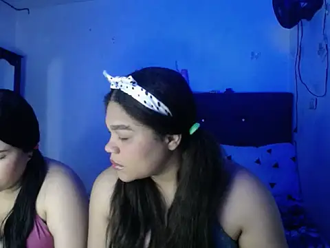 2moons full of love online show from 1, 12, 2025