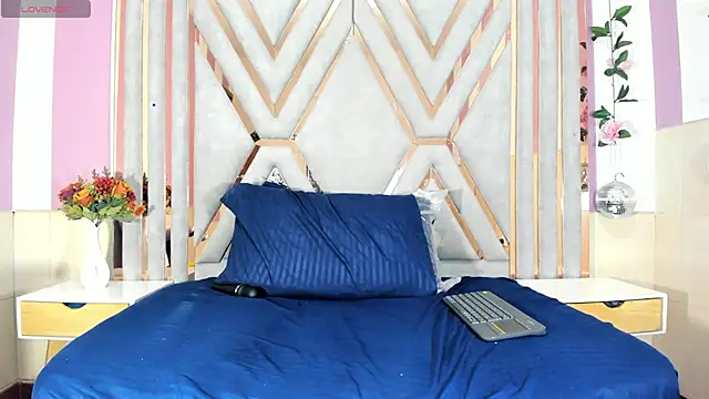 vanesaa mejia online show from 9, 1, 2026