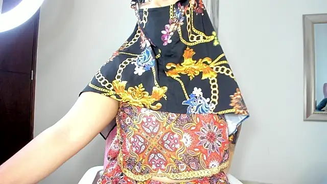 Inaya Khalifa online show from 28, 10, 2025