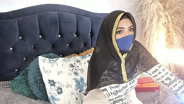 Inaya Khalifa online show from 28, 11, 2025