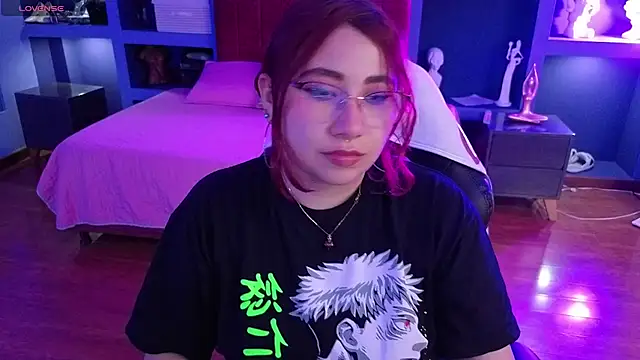 littlee red online show from 8, 2, 2026