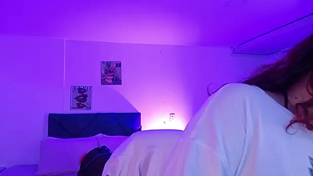 littlee red online show from 3, 2, 2026