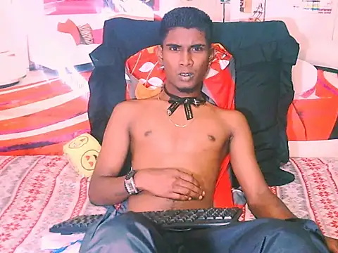 Snapshot of IndianThuggin chatting on 17, 11, 2025 IndianThuggin online show from 17, 11, 2025