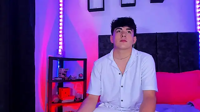 Snapshot of Theo_Noxxx chatting on 9, 11, 2025 Theo Noxxx online show from 9, 11, 2025