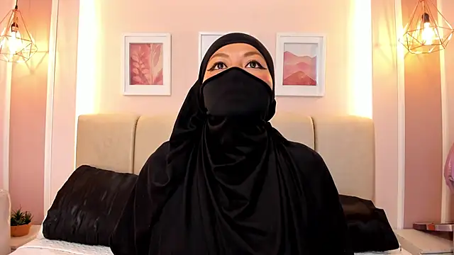 SophiaBeckerr online show from 21, 10, 2025