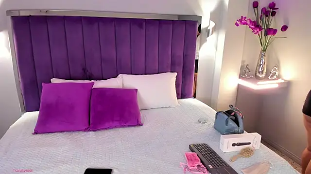 Dakota jhons1 online show from 13, 3, 2026