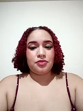 Snapshot of Curly-98 chatting on 23, 10, 2025 Curly-98 online show from 23, 10, 2025