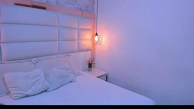 Sofia clk online show from 15, 4, 2026