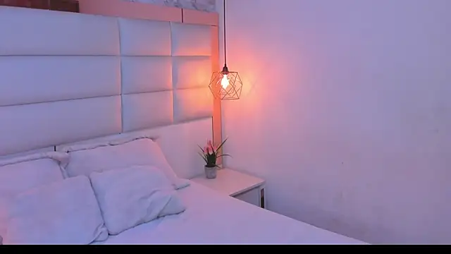 Sofia clk online show from 18, 4, 2026