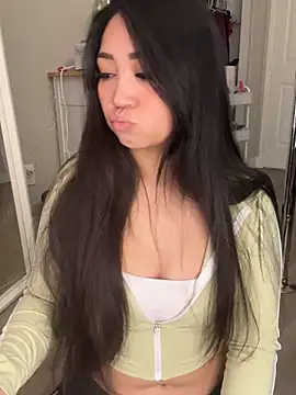 babygirlesme online show from 18, 12, 2025