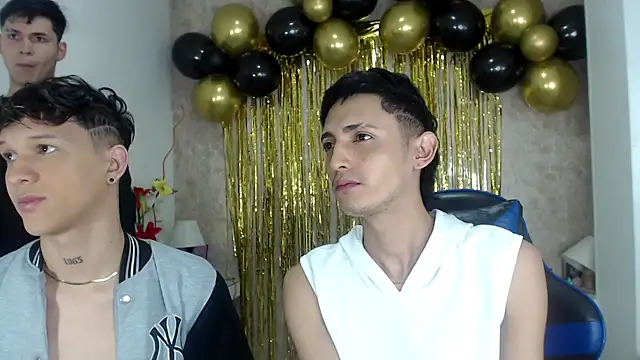 Snapshot of 3Boys_OneDream chatting on 18, 10, 2025 3Boys OneDream online show from 18, 10, 2025