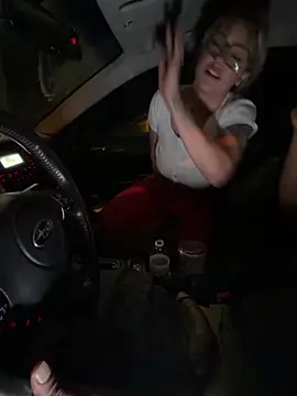 jvixen92 online show from 3, 3, 2026