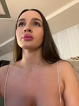 Snapshot of LillyNatty18 chatting on 21, 5, 2026 LillyNatty18 online show from 21, 5, 2026