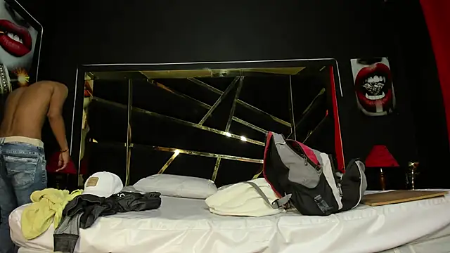 Snapshot of Emiliano_Reyes chatting on 30, 10, 2025 Emiliano Reyes online show from 30, 10, 2025