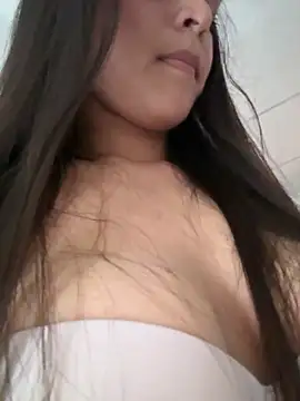 Rubbykira  online show from 11, 6, 2026