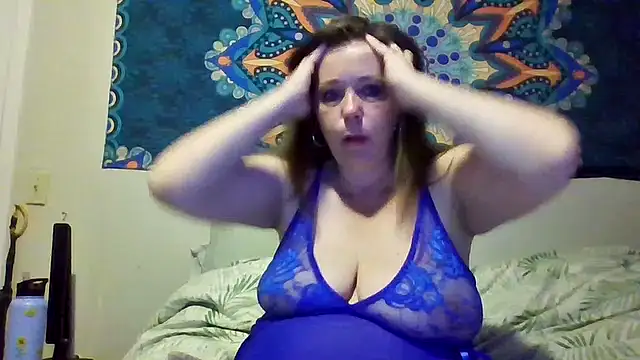 Snapshot of curvymaturemaryjane chatting on 24, 7, 2026 curvymaturemaryjane online show from 24, 7, 2026