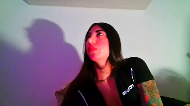 Snapshot of valeriahornier chatting on 14, 7, 2026 valeriahornier online show from 14, 7, 2026