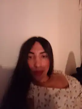 Snapshot of valeriahornier chatting on 24, 6, 2026 valeriahornier online show from 24, 6, 2026