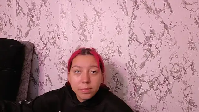 sweetcherryyy  online show from 3, 12, 2025