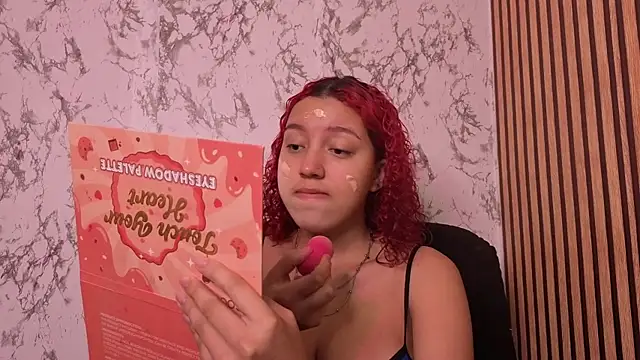 sweetcherryyy  online show from 25, 11, 2025