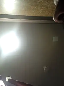 Snapshot of RNlov chatting on 9, 11, 2025 RNlov online show from 9, 11, 2025