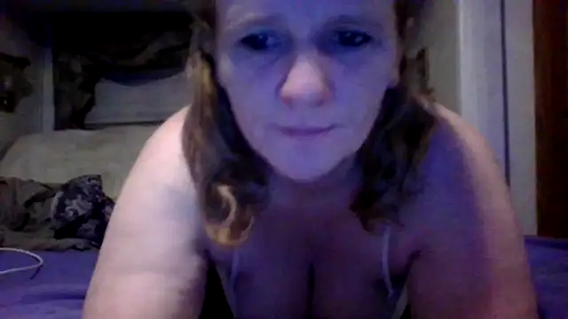 EazyEMLXL online show from 9, 11, 2025