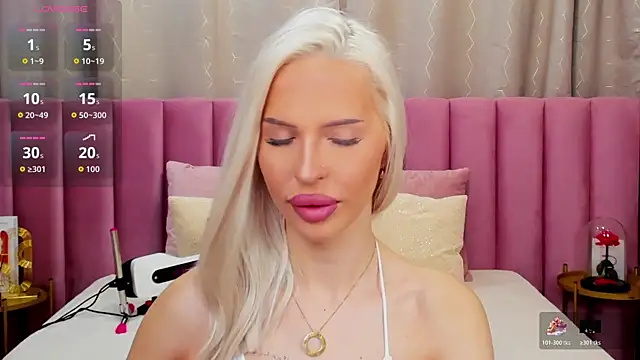 KailaCrystall online show from 2, 12, 2025