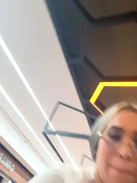 KIMBERLYPULIDO online show from 30, 10, 2025