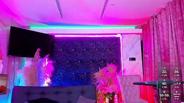 Queens Wonders Blonders online show from 23, 7, 2026