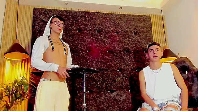 the fenix boy online show from 26, 10, 2025