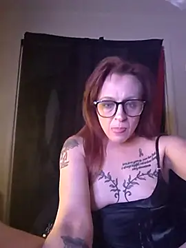 Snapshot of LoveLibz169 chatting on 10, 1, 2026 LoveLibz169 online show from 10, 1, 2026