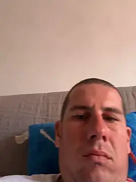 Szeximado31 online show from 10, 4, 2026