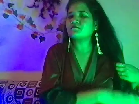Snapshot of angle_5911 chatting on 24, 10, 2025 angle 5911 online show from 24, 10, 2025