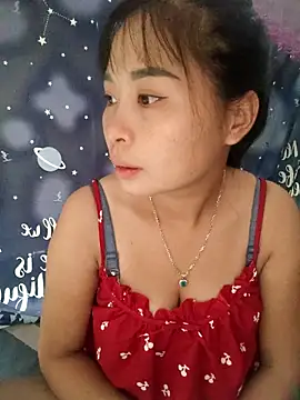 Squirrel-Pear online show from 26, 10, 2025