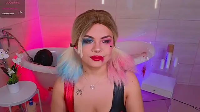 Miss Delia online show from 31, 10, 2025