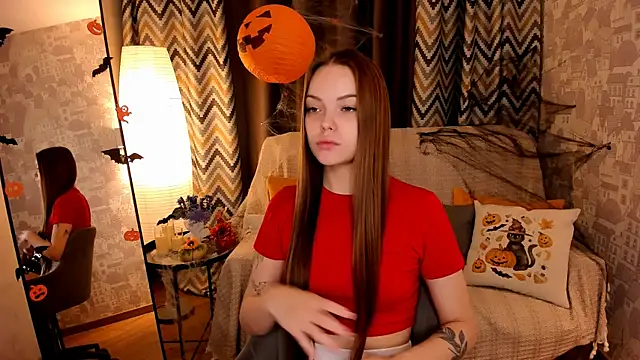 MelissaBell  online show from 2, 11, 2025