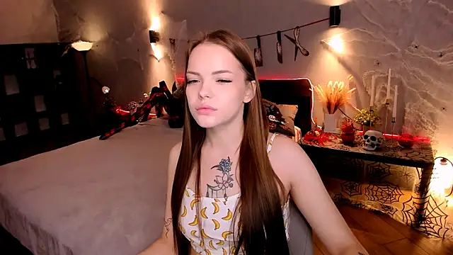 MelissaBell  online show from 28, 10, 2025