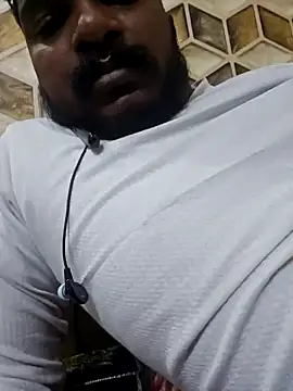 Snapshot of rahulsexyb chatting on 24, 11, 2025 rahulsexyb online show from 24, 11, 2025