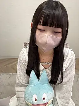 Reina cute 00  online show from 18, 2, 2026