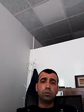 Snapshot of Bugattiveyron1 chatting on 18, 10, 2025 Bugattiveyron1 online show from 18, 10, 2025