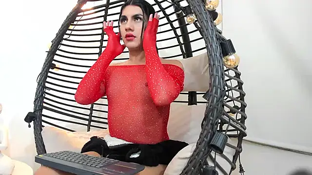 stefy bratz online show from 9, 11, 2025