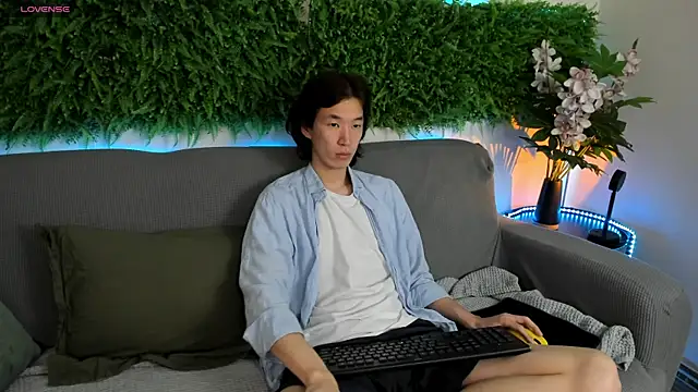 Jackson Lei online show from 10, 11, 2025