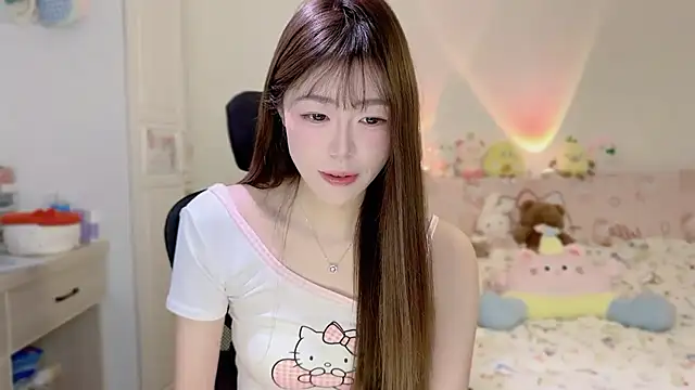 Onecutelittle online show from 17, 11, 2025