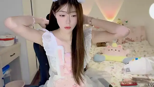 Onecutelittle online show from 14, 11, 2025