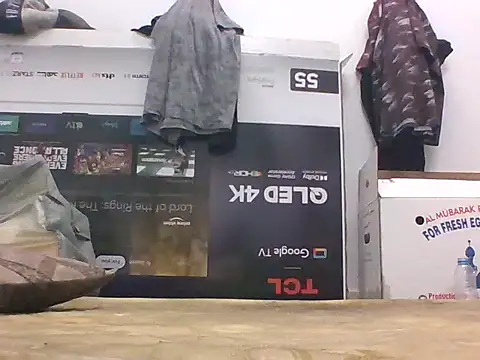 Snapshot of BlueishMove44 chatting on 28, 10, 2025 BlueishMove44 online show from 28, 10, 2025