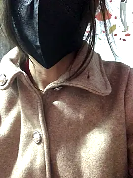 Kylie beem online show from 27, 11, 2025