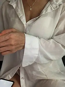 Kylie beem online show from 10, 6, 2026