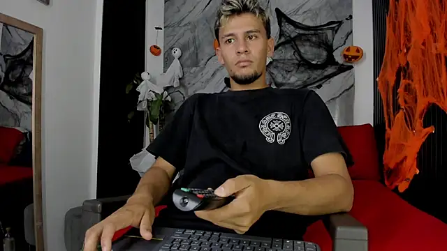 Alan-Smith1 online show from 21, 10, 2025