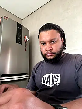 Snapshot of LoboCachorro chatting on 30, 10, 2025 LoboCachorro online show from 30, 10, 2025